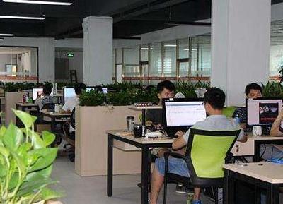 从谷底到云端 一位创业者的跨境电商逆袭之路